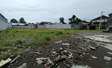 Tanah di Pusat Kota 19.65 Are Dijual, di Ubung