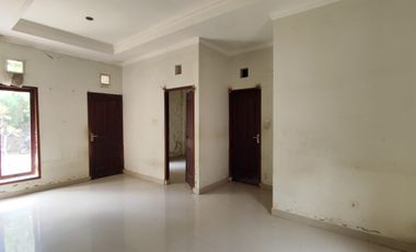 DIJUAL CEPAT – RUMAH MODERN CLUSTER GRIYA LOKA, TABANAN Cocok untuk tempat tinggal nyaman sekaligus investasi di Kota Tabanan.