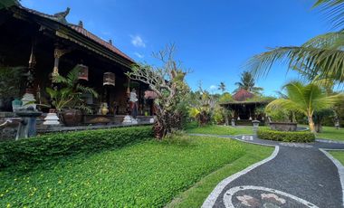 For Sale Balinese Classic Villa View Sawah & Gunung At Sidemen Karangasem Bali.