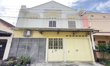 DIJUAL RUMAH DI SOLO DEKAT PASAR HARJODAKSINO