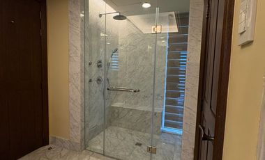 4BR SEMI-FURNISHED UNIT FOR LEASE AT DISCOVERY PRIMEA