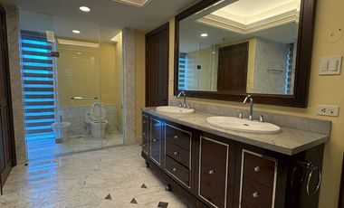 4BR SEMI-FURNISHED UNIT FOR LEASE AT DISCOVERY PRIMEA