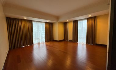 4BR SEMI-FURNISHED UNIT FOR LEASE AT DISCOVERY PRIMEA
