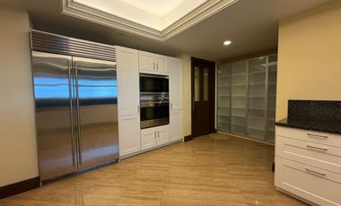 4BR SEMI-FURNISHED UNIT FOR LEASE AT DISCOVERY PRIMEA