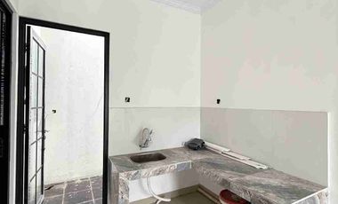 RUMAH BARU FINISHING DI KONTRAKAN BULANAN