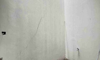 RUMAH BARU FINISHING DI KONTRAKAN BULANAN