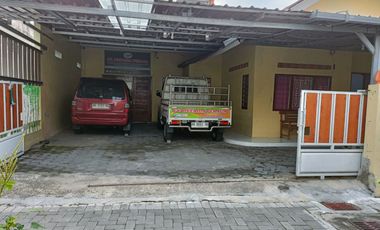 For Sale Cheap Area Jalan Kusumanegara Location Near City Hall