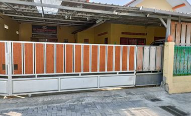 For Sale Cheap Area Jalan Kusumanegara Location Near City Hall