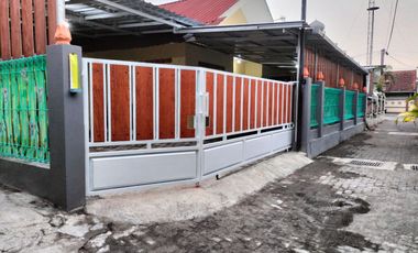 For Sale Cheap Area Jalan Kusumanegara Location Near City Hall