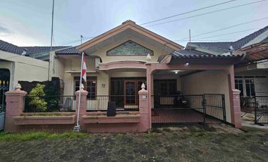 RUMAH PERUMAHAN JL.GEDONGKUNING REJOWINANGUN KOTAGEDE KOTA JOGJA YOGYAKARTA