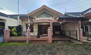 RUMAH PERUMAHAN JL.GEDONGKUNING REJOWINANGUN KOTAGEDE KOTA JOGJA YOGYAKARTA