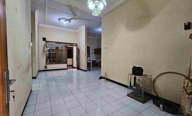 RUMAH PERUMAHAN JL.GEDONGKUNING REJOWINANGUN KOTAGEDE KOTA JOGJA YOGYAKARTA