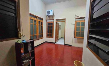 RUMAH PERUMAHAN JL.GEDONGKUNING REJOWINANGUN KOTAGEDE KOTA JOGJA YOGYAKARTA