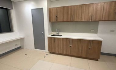 Office Space For Lease Rent 200 sqm in BGC Taguig City