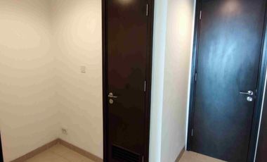 APARTEMEN SKY GARDEN 3 BEDROOM, GOOD FURNISHED.