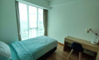 APARTEMEN SKY GARDEN 3 BEDROOM, GOOD FURNISHED.