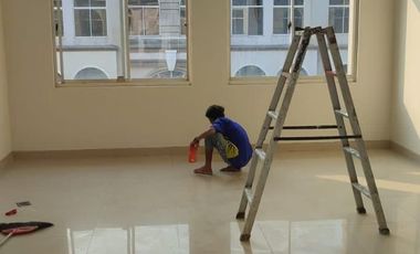 Disewakan Ruko 3 Lantai Dekat Mall di Galaxy Bekasi