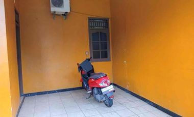 Jual Rumah Jalan Raya Kranggan Dekat Sekolah Labschool & Tol Jalan Lebar 2 Mobil Posisi Hook 5 KT