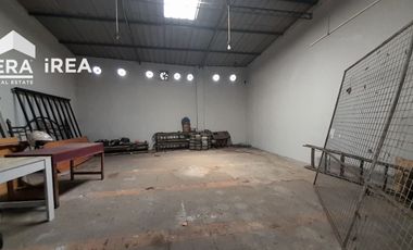 RUMAH DIJUAL DI PLESUNGAN DEKAT KAMPUS 2 ISI SURAKARTA DAN GOR UTP