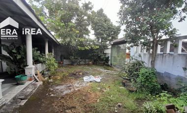 RUMAH DIJUAL DI PLESUNGAN DEKAT KAMPUS 2 ISI SURAKARTA DAN GOR UTP