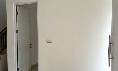 Disewakan Murah Rumah Green Puri Jakarta Barat 8x15, Siap Huni, Best Price