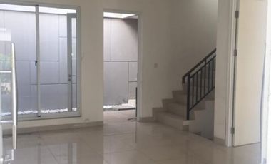 Disewakan Murah Rumah Green Puri Jakarta Barat 8x15, Siap Huni, Best Price