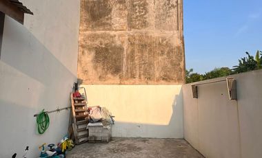 Rumah 2 Lantai SHM di Pedurenan, Mustika Jaya - Bekasi