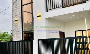 FOR SALE – NEWLY BUILT HOUSE & LOT