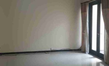 Dijual Disewakan Royal Residence 180 m2 Cluster Depan