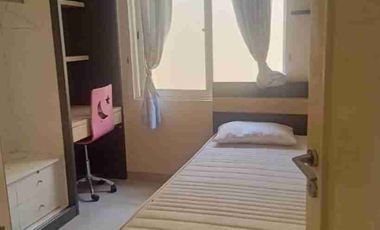 Jual Rumah 2lt Dengan Harga 1,55m , sudah full renov siap huni berada di dalam Cluster, akses mudah.