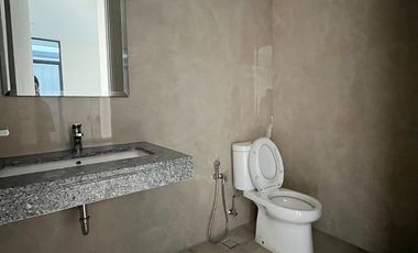Rumah 3lt 8x14 112m 4KT Cluster Sentarum Asya JGC Jakarta Garden City