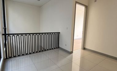 Rumah 3lt 8x14 112m 4KT Cluster Sentarum Asya JGC Jakarta Garden City