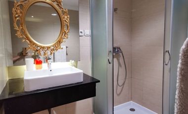 APARTEMEN SUDIRMAN TOWER CONDOMINIUM 3 BR, GOOD FURNISHED