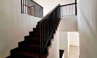 JUAL RUMAH DIKEMANG, CIPETE, CILANDAK JAKARTATA SELATAN, SWIMMING POOL
