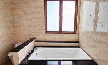 JUAL RUMAH DIKEMANG, CIPETE, CILANDAK JAKARTATA SELATAN, SWIMMING POOL