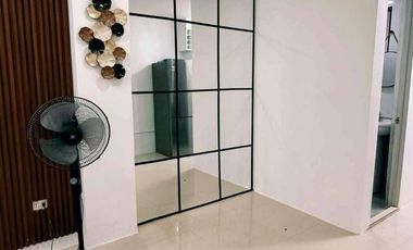 Townhouse for sale in Dumas st.Lapaz,Makati city