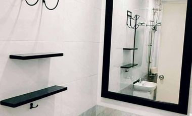 Townhouse for sale in Dumas st.Lapaz,Makati city