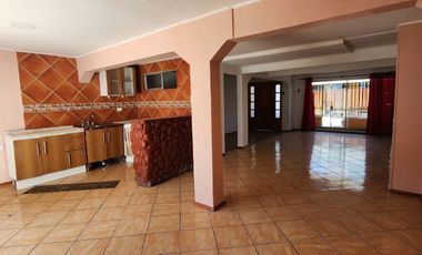 En venta casa  ubicada en el sector El Olivar. Coquimbo. 3D+2B+COCINA AMERICNA+AMPLIA+LUMINOSA