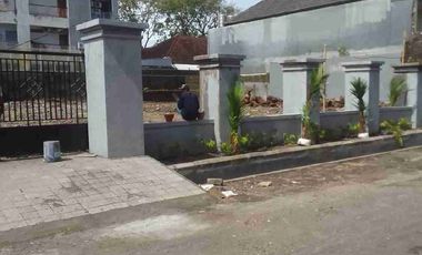 jual tanah di pusat kotan denpasar bali lt 10 are hrga global 20 miliar nego