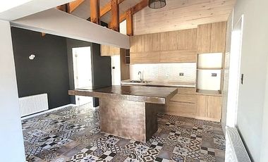 Casa nueva 5D, barrio tranquilo, jardín