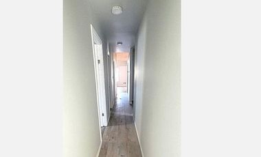 Casa nueva 5D, barrio tranquilo, jardín