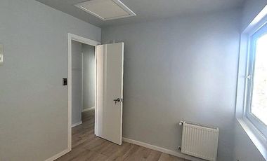 Casa nueva 5D, barrio tranquilo, jardín