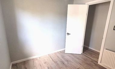 Casa nueva 5D, barrio tranquilo, jardín