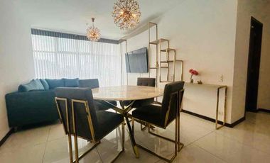 RENTA DEPARTAMENTO AMOBLADO EN NACIONES UNIDAS, EDIFICIO UNIQUE, 3 habitaciones cada una con su baño.