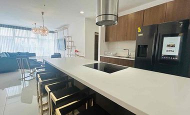 RENTA DEPARTAMENTO AMOBLADO EN NACIONES UNIDAS, EDIFICIO UNIQUE, 3 habitaciones cada una con su baño.