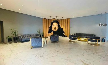 RENTA DEPARTAMENTO AMOBLADO EN NACIONES UNIDAS, EDIFICIO UNIQUE, 3 habitaciones cada una con su baño.