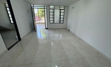 ARRIENDO CASA URBANIZACIÓN VALPARAISO (BARRIO TESORO)