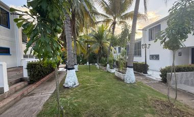 Casa en venta en conjunto en Ricaurte - Cundinamarca