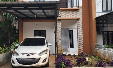 Rumah 3 R. Tidur 2 Lantai Kaisar Mansion A8 Karawaci Tangerang - Harga Dibawah 760 Jt