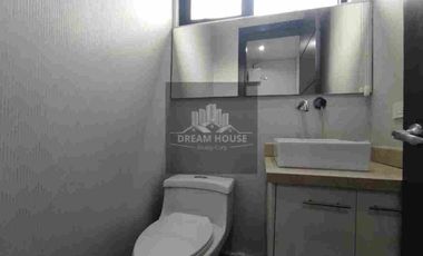 Renta de Casa Amplia de 3 dormitorios, Sector Tumbaco, Quito, Ecuador